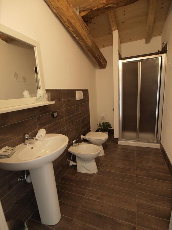 B&B Big Sur Gardone Riviera Room photo